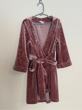 Joyfolie Mia Joy Dusty Rose Velvet Floral Wrap Robe
